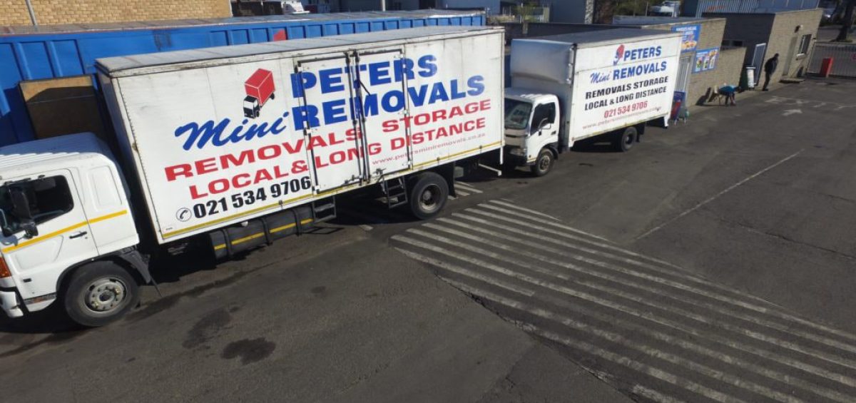 Truck thats doing mini movers in Cape Town