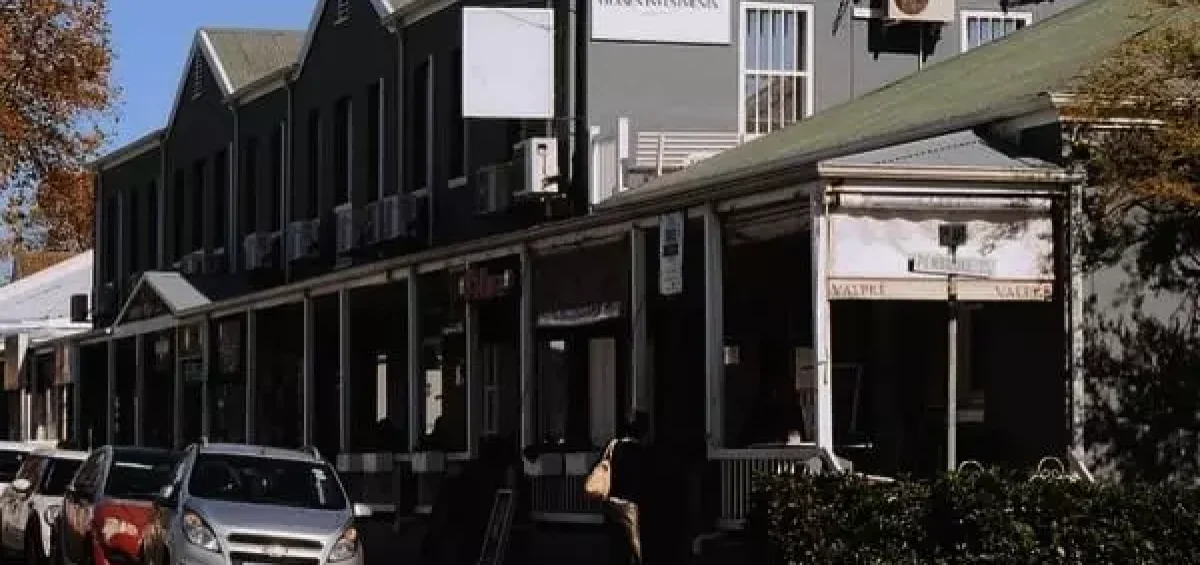 Removals Harfield Village